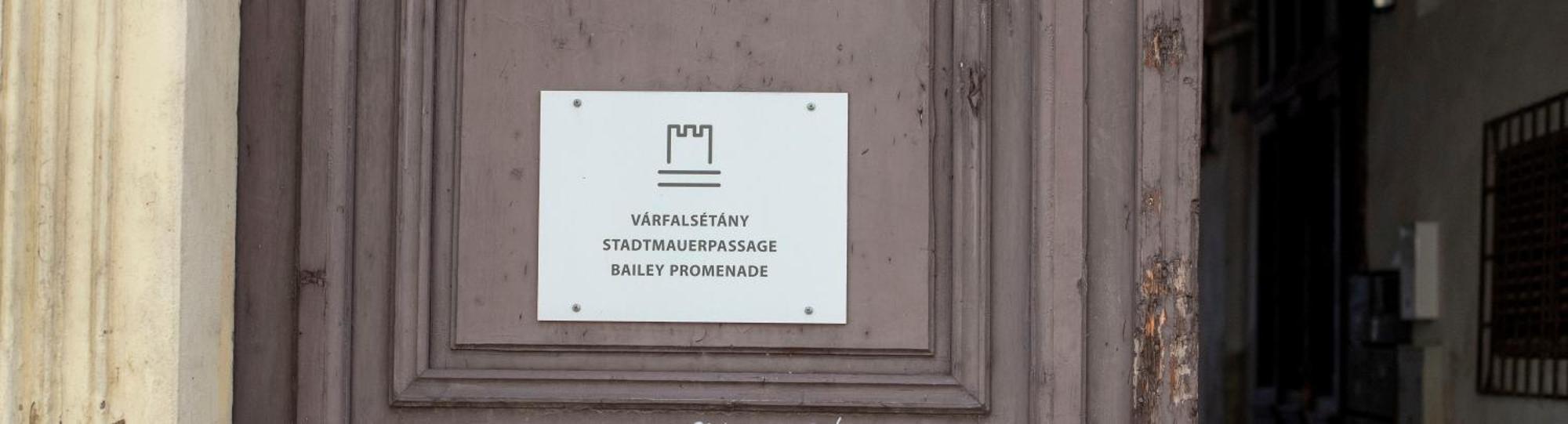 Varfal-Lak Apartman Шопрон Екстер'єр фото